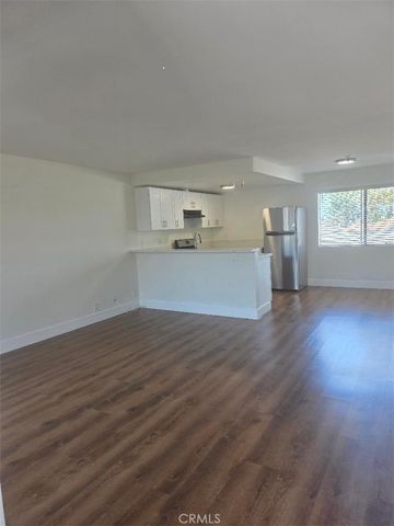 4326 W 142nd Street 8, Hawthorne, CA 90250