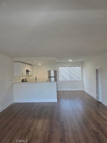 4326 W 142nd Street 8, Hawthorne, CA 90250