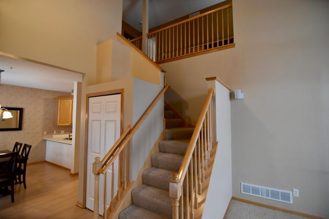 17556 Elm Road N, Maple Grove, MN 55311