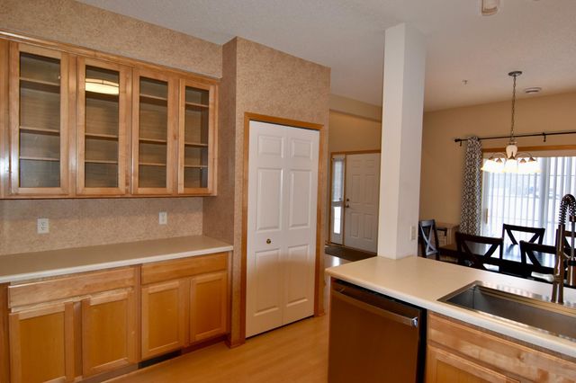 17556 Elm Road N, Maple Grove, MN 55311