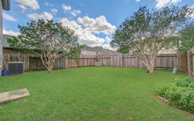 16319 Kendons Way Lane, Cypress, TX 77429