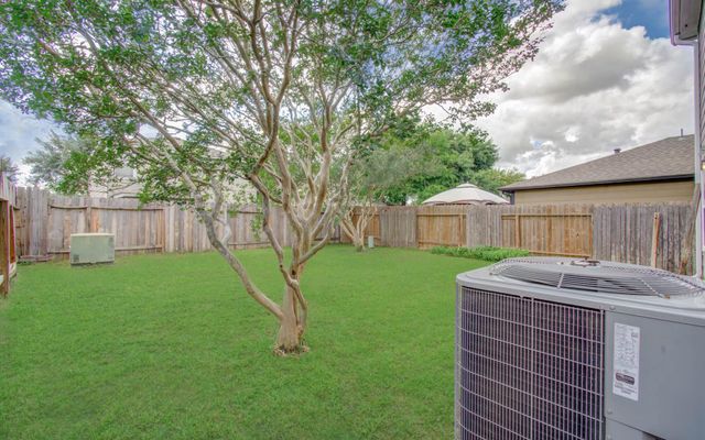 16319 Kendons Way Lane, Cypress, TX 77429