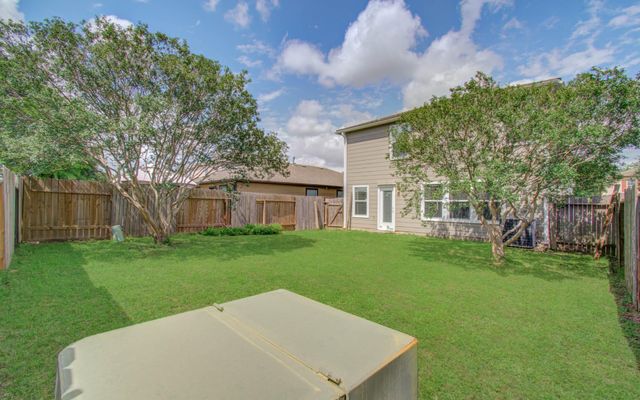 16319 Kendons Way Lane, Cypress, TX 77429