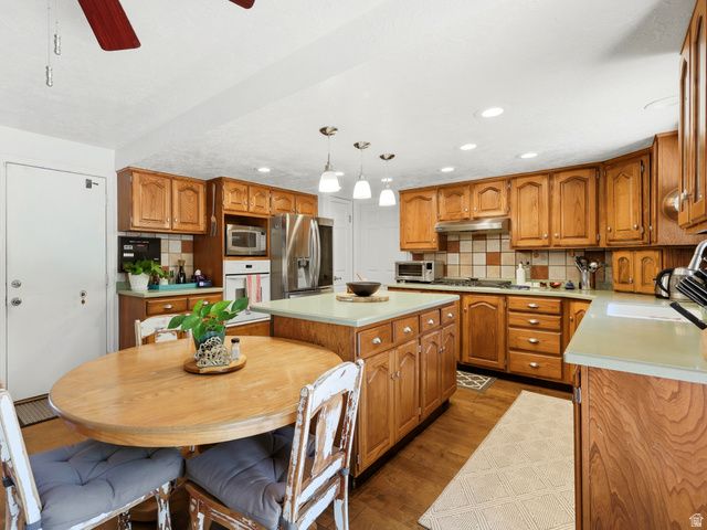 632 E 3550 S, Bountiful, UT 84010