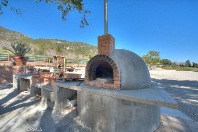 575 Greenwood Avenue, San Bernardino, CA 92407