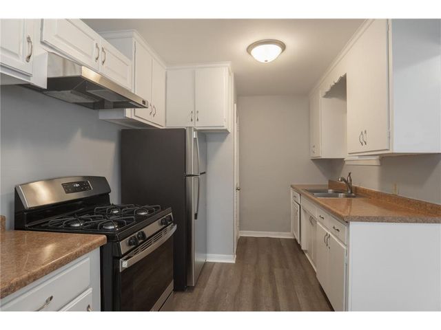 5048 Girard Avenue N, Minneapolis, MN 55430
