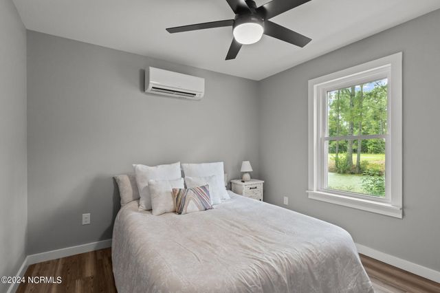 151 Long Pond Loop, Swansboro, NC 28584