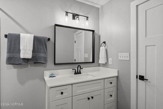 151 Long Pond Loop, Swansboro, NC 28584