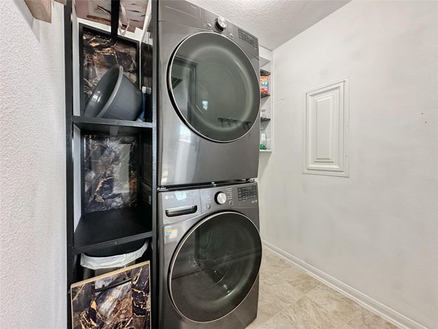 11630 Greensbrook Garden Drive, Houston, TX 77044