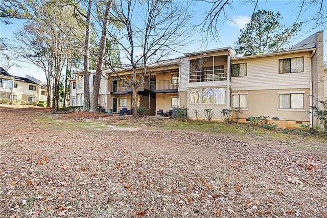 1615 Wingate Way, Atlanta, GA 30350