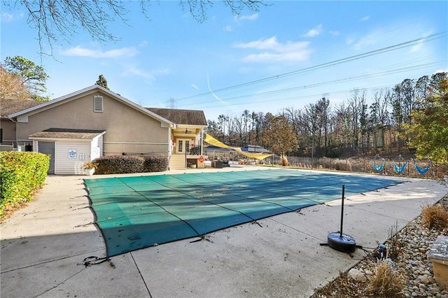 1615 Wingate Way, Atlanta, GA 30350