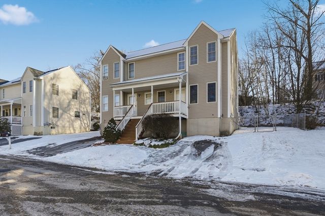 56 Wigwam Hill Drive, Worcester, MA 01605