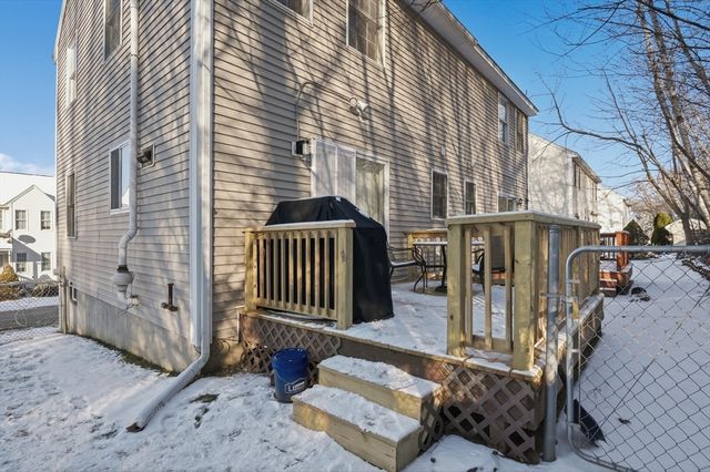 56 Wigwam Hill Drive, Worcester, MA 01605