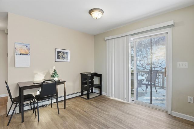 56 Wigwam Hill Drive, Worcester, MA 01605