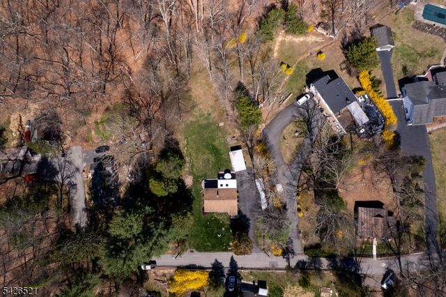 35 Cedar Terrace, Jefferson Twp., NJ 07885