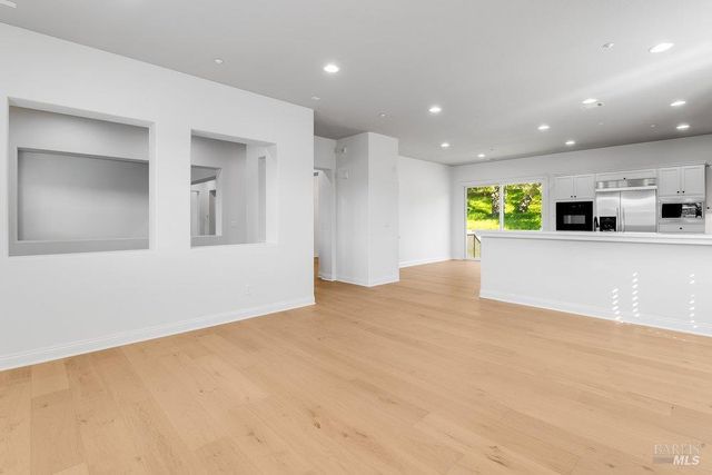 5229 Sunridge Dr, Fairfield, CA 94534