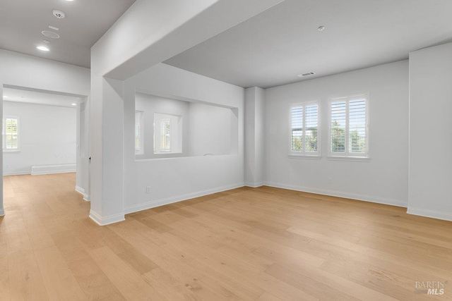 5229 Sunridge Dr, Fairfield, CA 94534