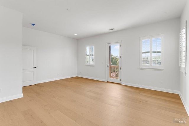 5229 Sunridge Dr, Fairfield, CA 94534