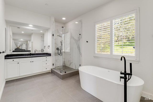 5229 Sunridge Dr, Fairfield, CA 94534