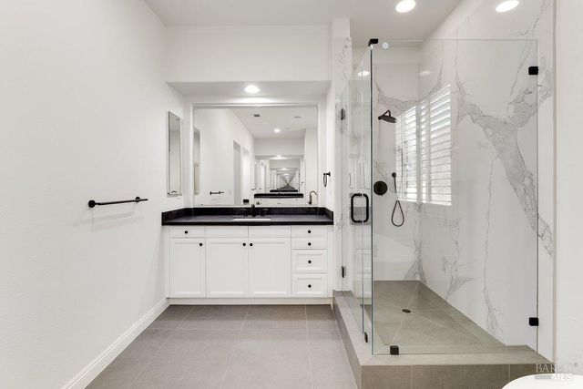 5229 Sunridge Dr, Fairfield, CA 94534