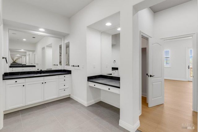 5229 Sunridge Dr, Fairfield, CA 94534