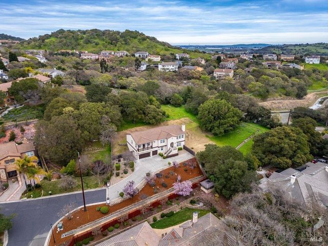 5229 Sunridge Dr, Fairfield, CA 94534