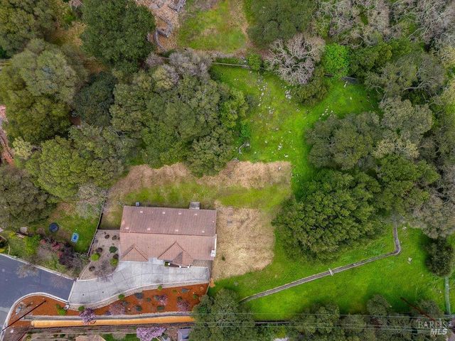 5229 Sunridge Dr, Fairfield, CA 94534