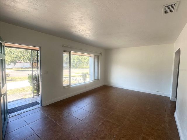 4824 DR MARTIN LUTHER KING JR STREET S, St Petersburg, FL 33705