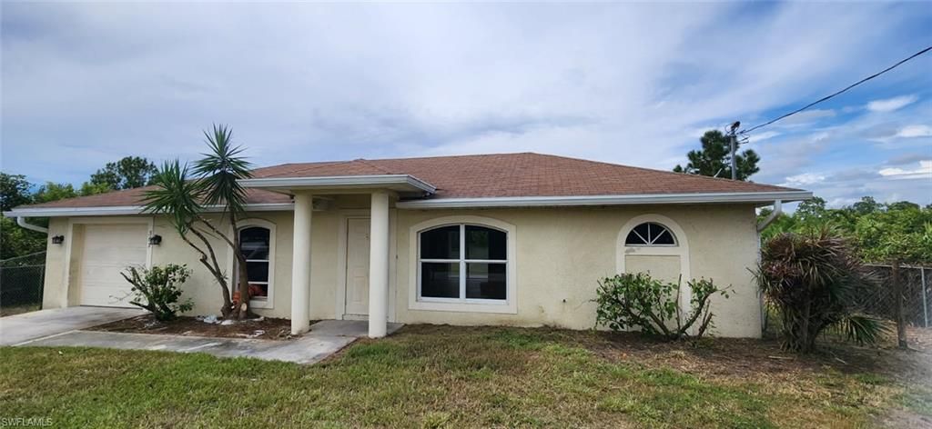 367 Peerless ST, LEHIGH ACRES, FL 33974 — photo 2