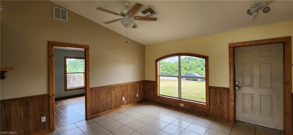 367 Peerless ST, LEHIGH ACRES, FL 33974 — photo 3