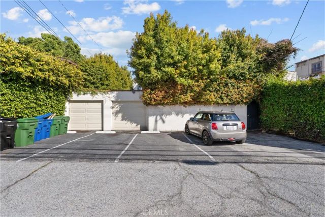 915 S Wooster, Los Angeles, CA 90035