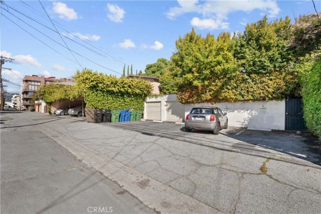 915 S Wooster, Los Angeles, CA 90035