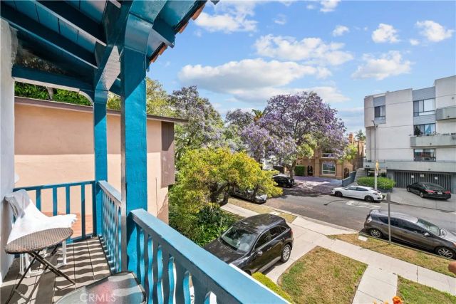 915 S Wooster, Los Angeles, CA 90035