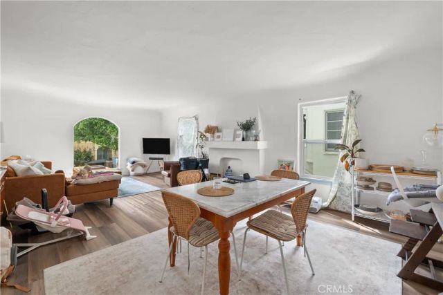 915 S Wooster, Los Angeles, CA 90035