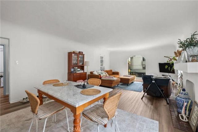 915 S Wooster, Los Angeles, CA 90035