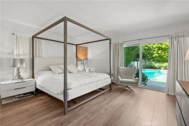915 S Wooster, Los Angeles, CA 90035