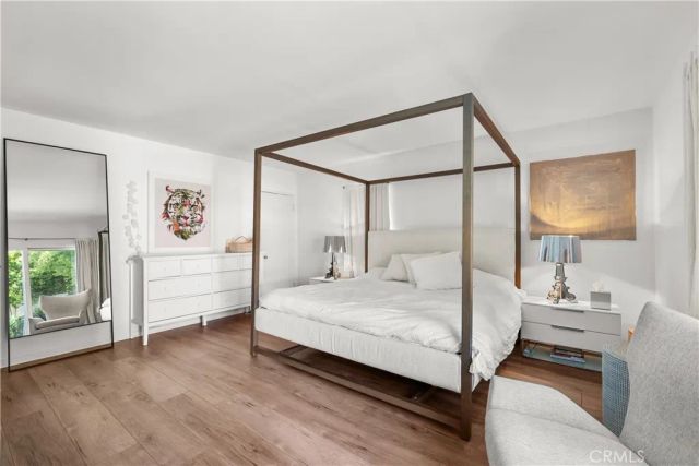 915 S Wooster, Los Angeles, CA 90035