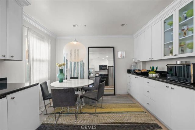 915 S Wooster, Los Angeles, CA 90035