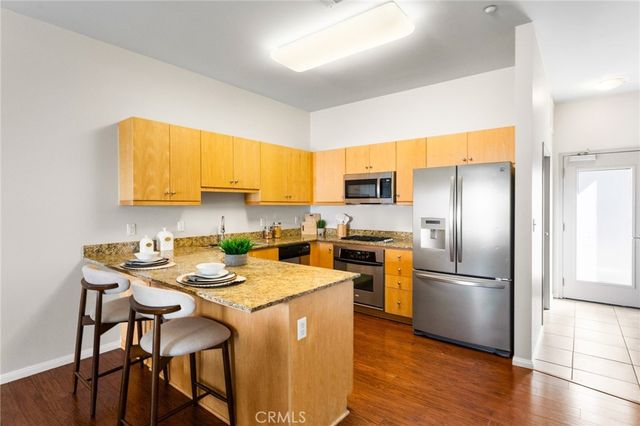435 W Center Street 307, Anaheim, CA 92805