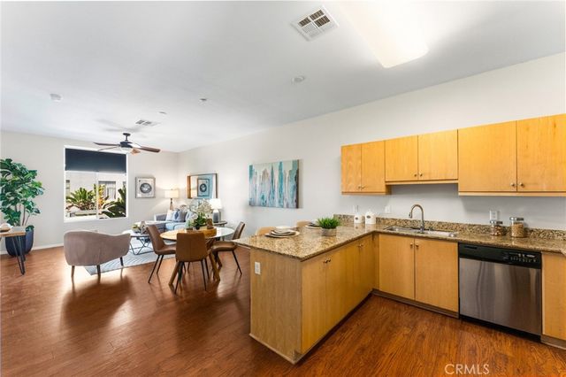 435 W Center Street 307, Anaheim, CA 92805
