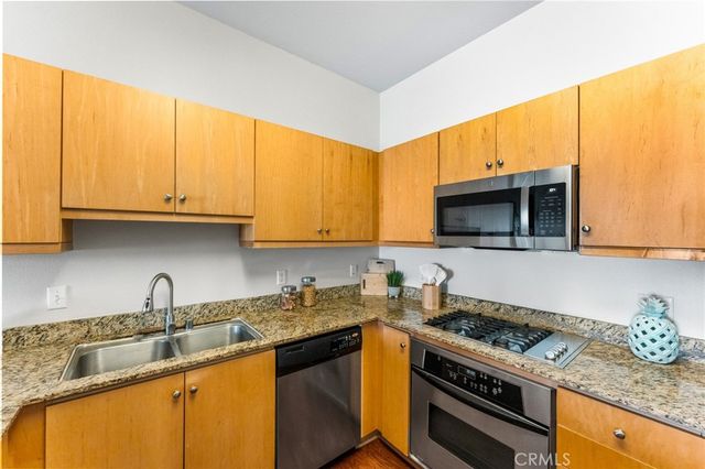 435 W Center Street 307, Anaheim, CA 92805
