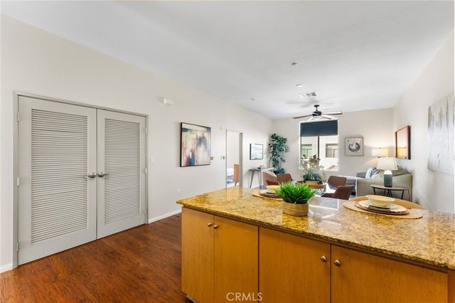 435 W Center Street 307, Anaheim, CA 92805