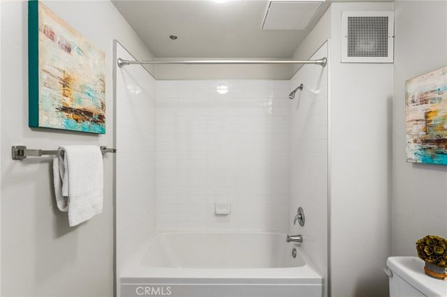 435 W Center Street 307, Anaheim, CA 92805