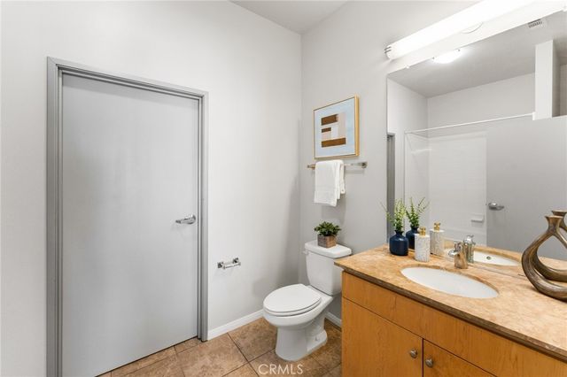 435 W Center Street 307, Anaheim, CA 92805