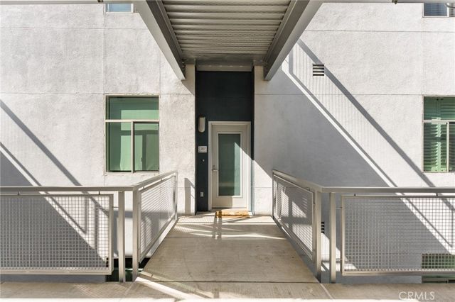 435 W Center Street 307, Anaheim, CA 92805