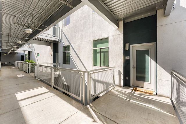 435 W Center Street 307, Anaheim, CA 92805