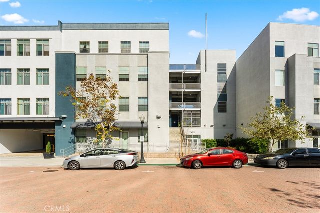 435 W Center Street 307, Anaheim, CA 92805