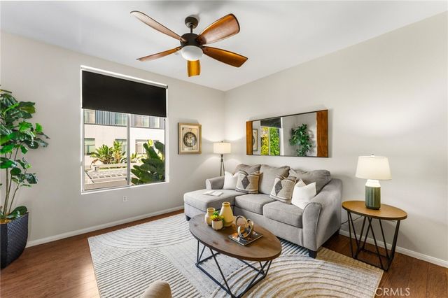 435 W Center Street 307, Anaheim, CA 92805