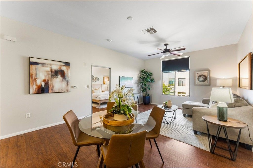 435 W Center Street 307, Anaheim, CA 92805 — photo 2