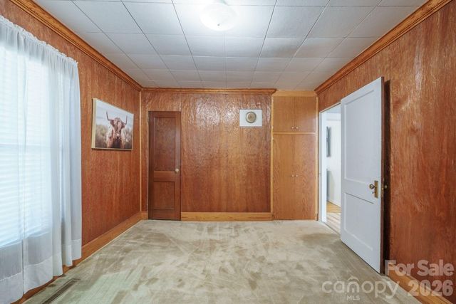 5588 River Bend Road, Claremont, NC 28610